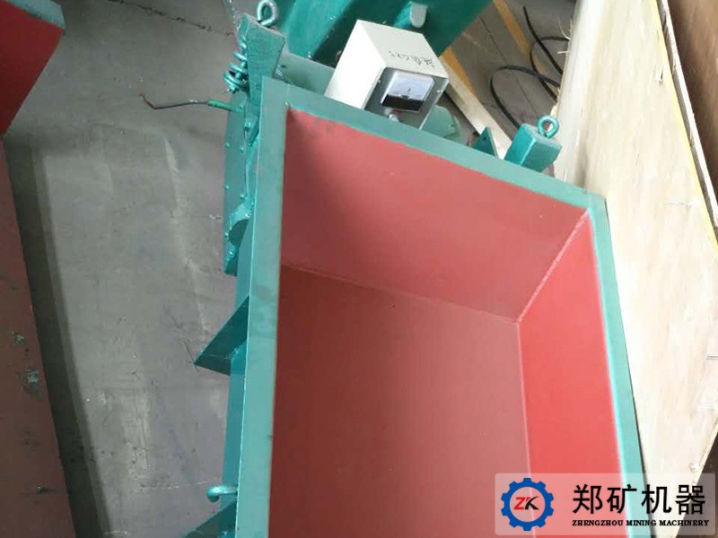 電磁振動(dòng)給料機(jī)發(fā)貨現(xiàn)場(chǎng)圖