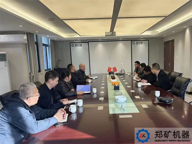 鄭礦機器與滎陽人社局政策宣傳座談會順利舉行