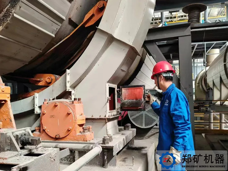 奔波中感受生活，忙碌中體驗幸福，致敬馬師傅，致敬奔波在外的鄭礦人