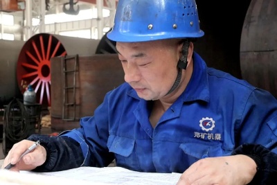 生產(chǎn)部優(yōu)秀員工.jpg 生產(chǎn)部優(yōu)秀員工.jpg